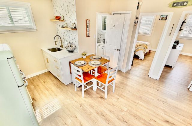 Boardwalk Breeze | Suite 2 - photo 8