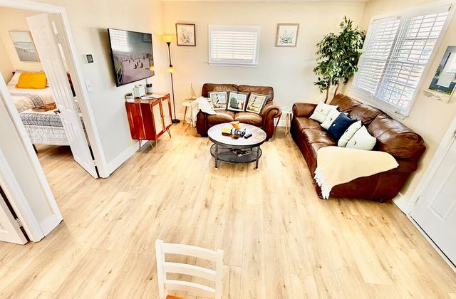 Boardwalk Breeze | Suite 2 - photo 2