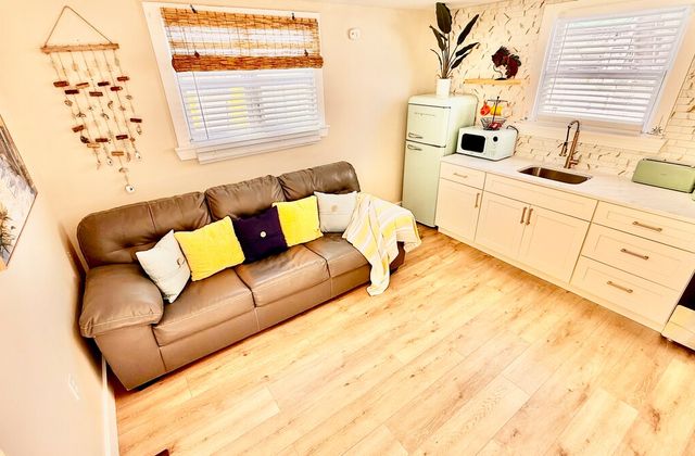 Boardwalk Breeze | Suite 3 - photo 9