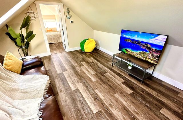 Magnolia Boardwalk Residences | Sand Suite 4 - photo 8