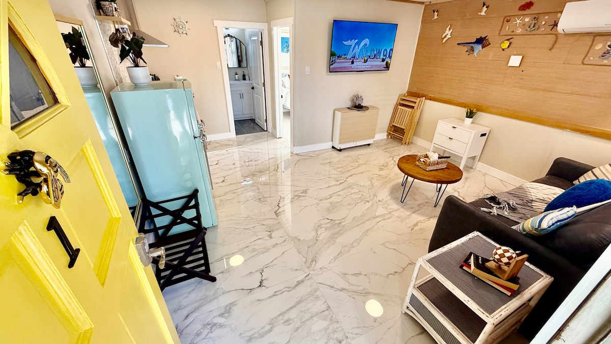 Oceanside Bungalow | Suite 1 - photo 1