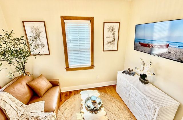 Red Fox Suites – The Fennec Fox Suite - photo 7