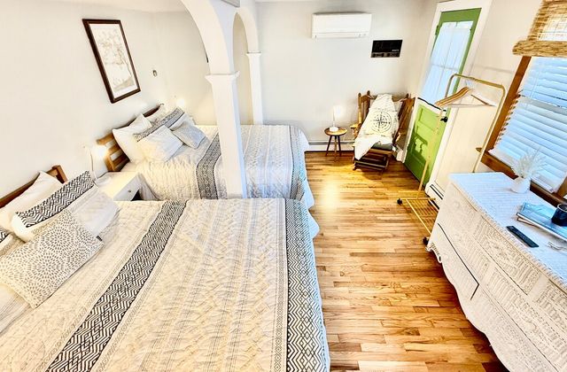 Red Fox Suites – The Gray Fox Suite - photo 6