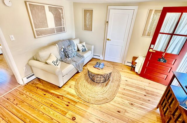 Red Fox Suites – The Gray Fox Suite - photo 9