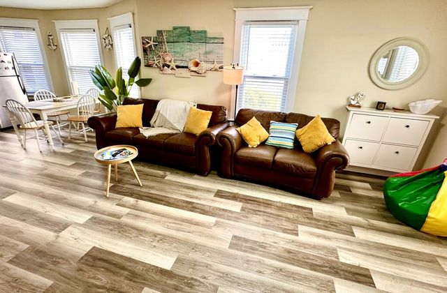 Taylor Shore House | Suite 1 - photo 10