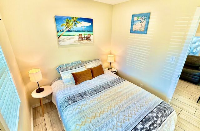 Taylor Shore House | Suite 3 - photo 9