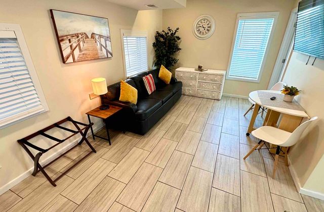 Taylor Shore House | Suite 3 - photo 6