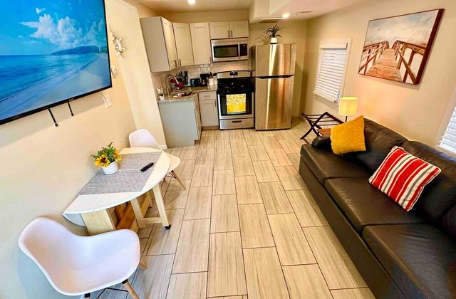 Taylor Shore House | Suite 3 - photo 3