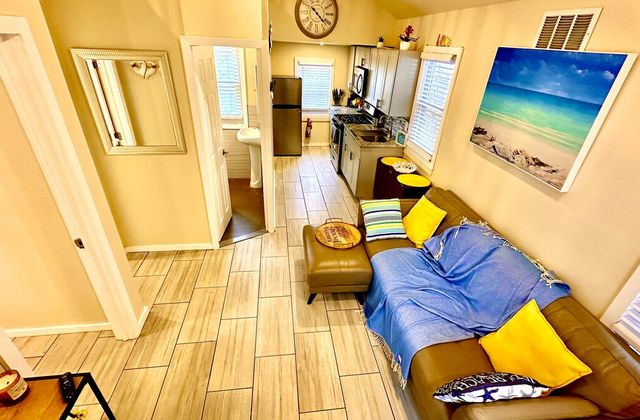Taylor Shore House | Suite 4 - photo 6