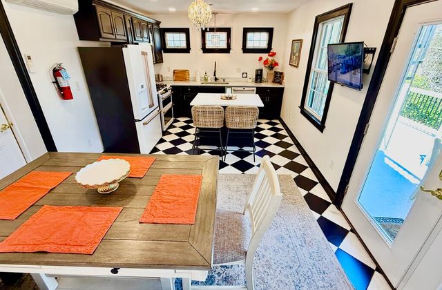 The Colonial - Victorian Suite - photo 5
