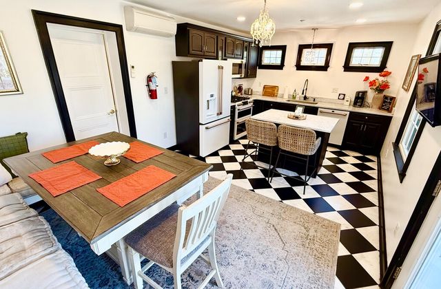 The Colonial - Victorian Suite - photo 3