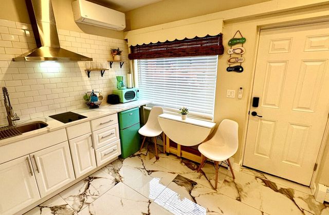 The Magnolia House | Coastal Nook - photo 2