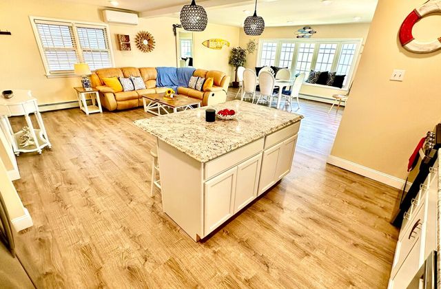 The Magnolia House | Ocean Suite - photo 2