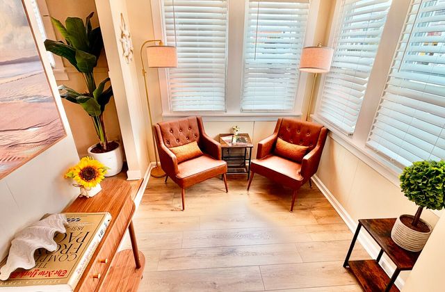 The Shoreline Apartments | Ocean Suite 1 - photo 4