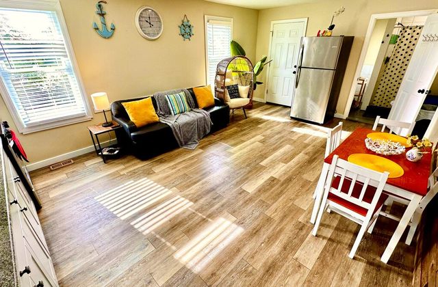 The Taylor House | Suite 1 – Sea Glass - photo 2