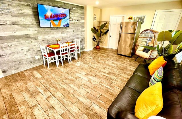 The Taylor House | Suite 2 – Atlantic - photo 7