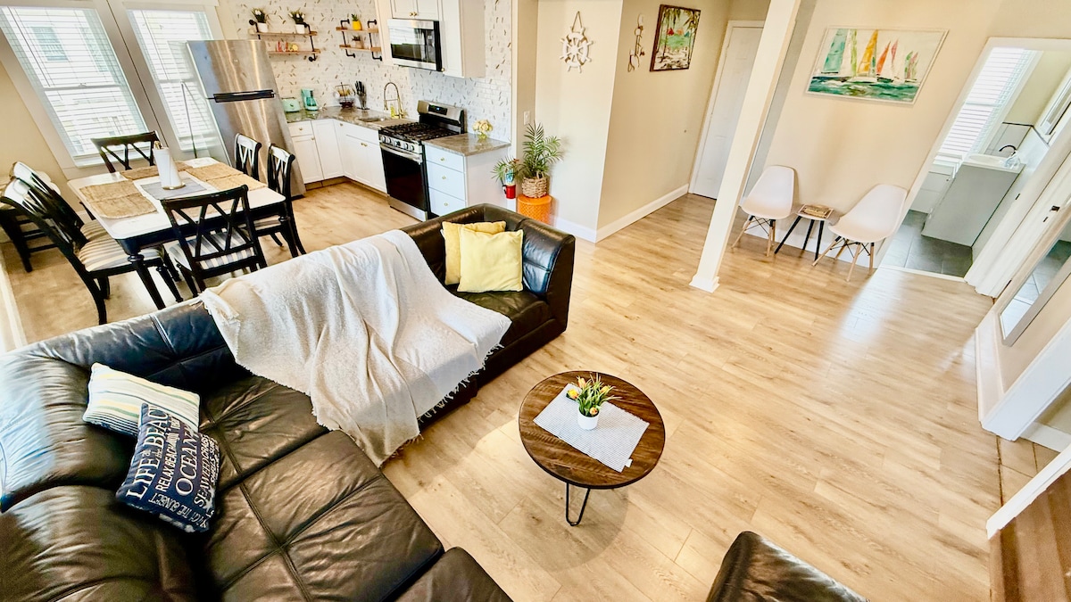 The Taylor House | Suite 3 – Ocean Breeze - photo 1