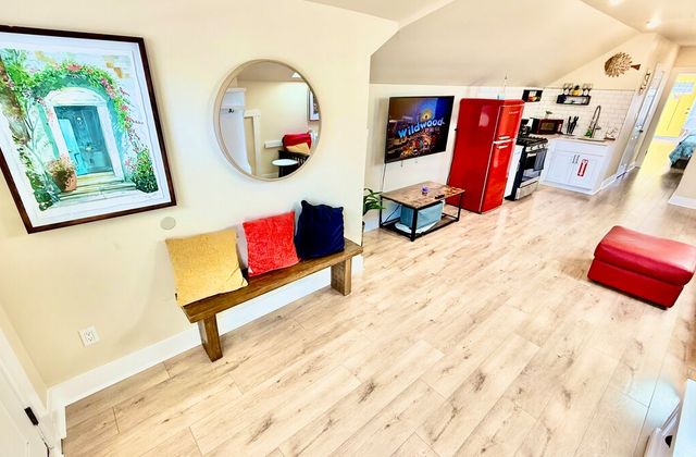 The Taylor House | Suite 4 – Skyview Suite - photo 2
