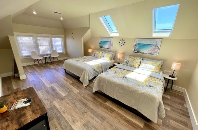 The Taylor House | Suite 4 – Skyview Suite - photo 8